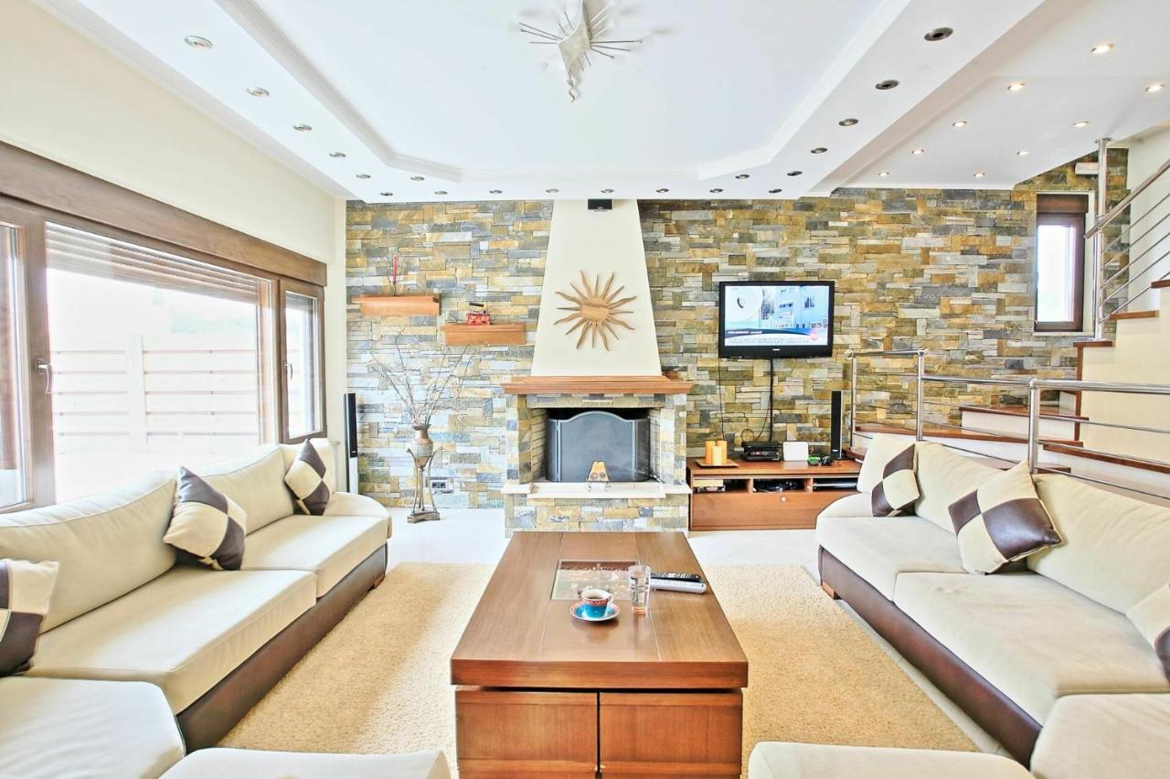 Acharavi Beach Villa By Posarellivillas 외부 사진